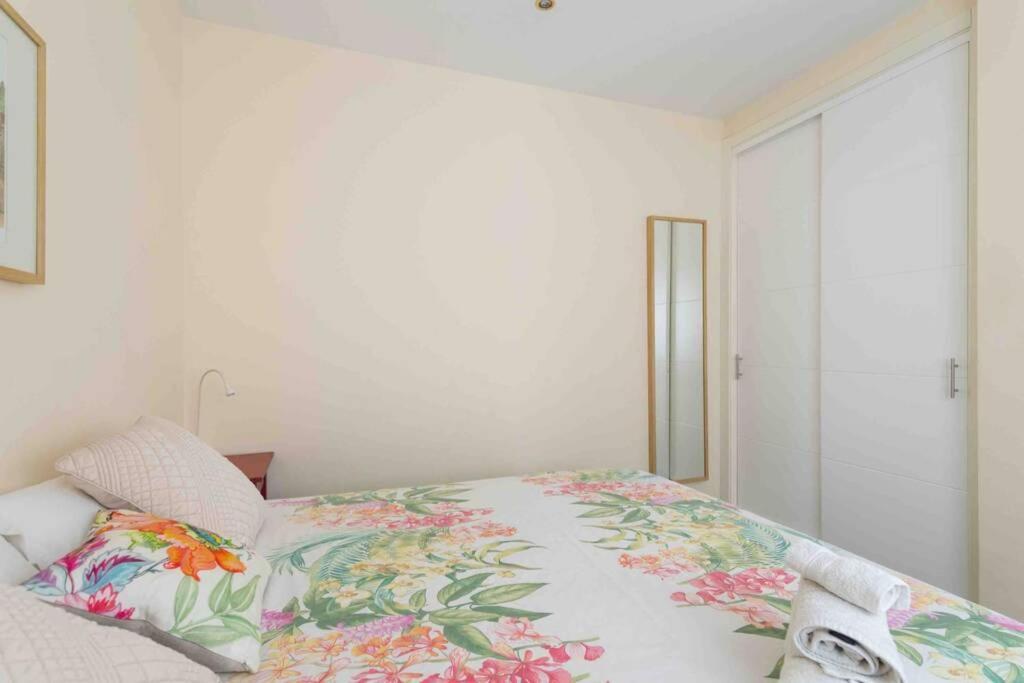 Apartamento Arguineguín, en el casco marinero con sol todo el año Exterior foto