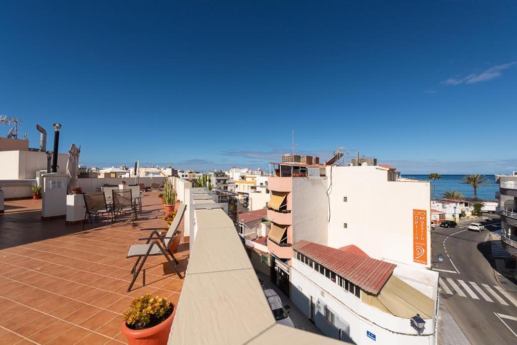 Apartamento Arguineguín, en el casco marinero con sol todo el año Exterior foto